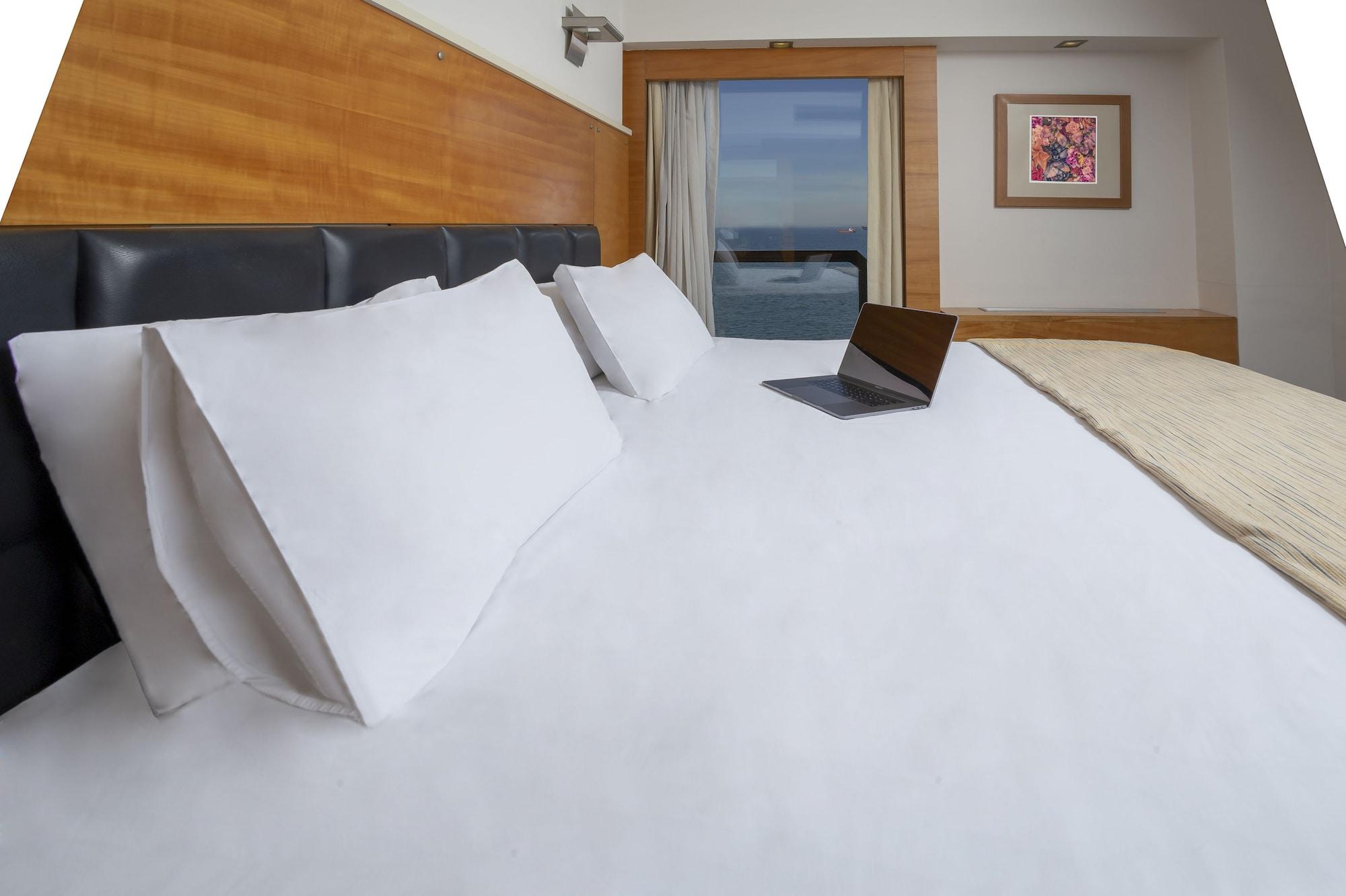 Best Western Plus Hotel Konak Izmir Exterior foto