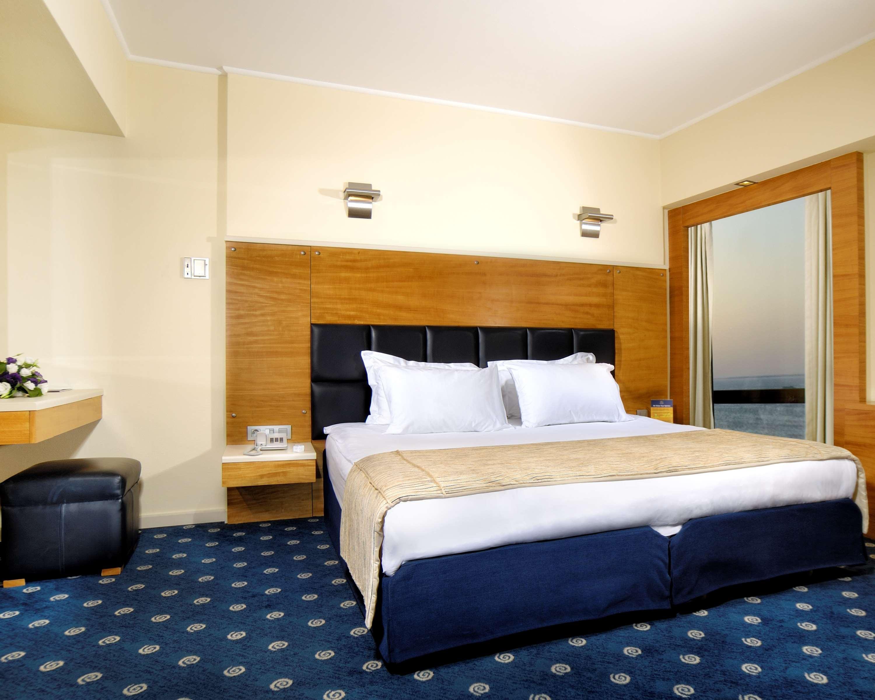 Best Western Plus Hotel Konak Izmir Exterior foto