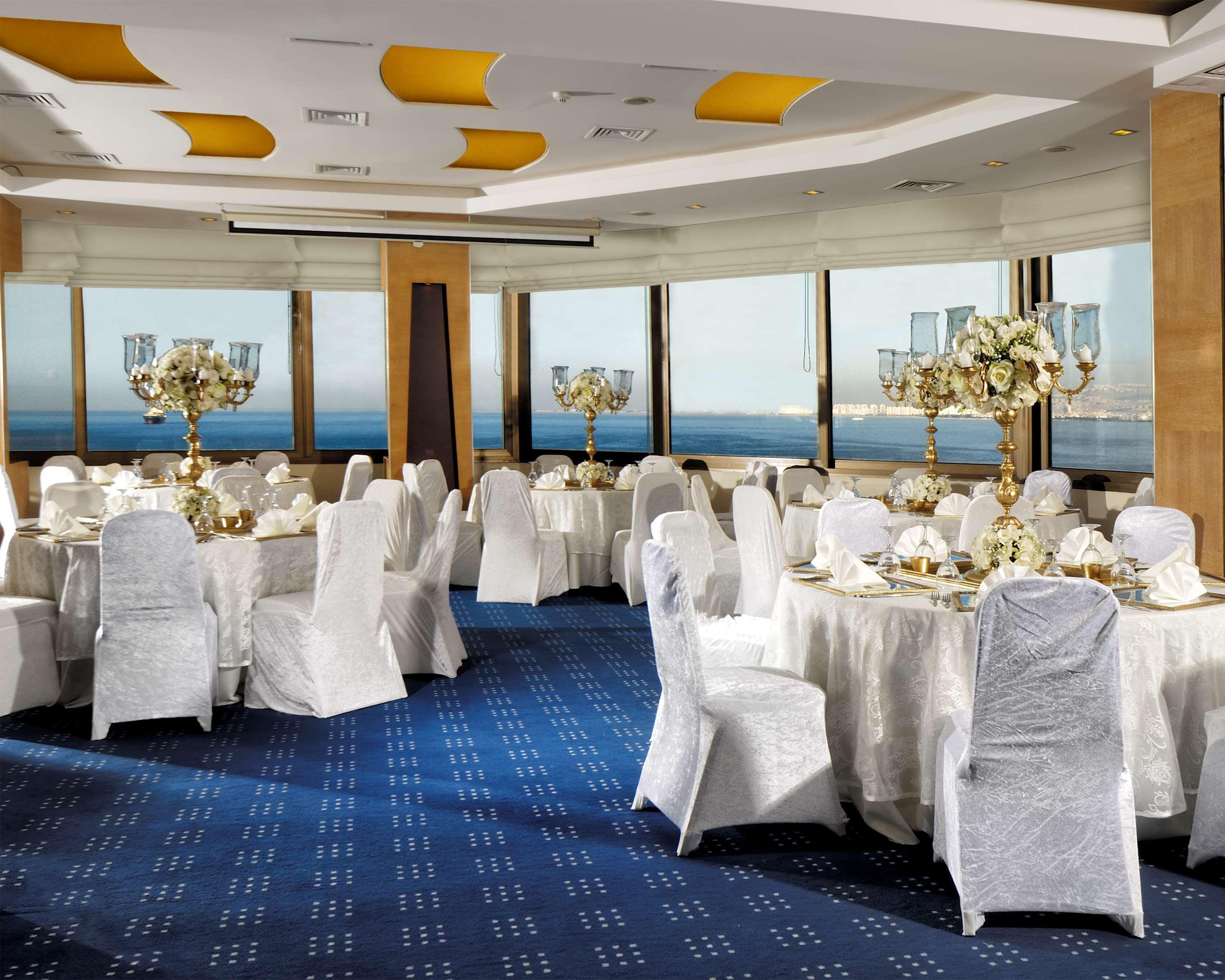Best Western Plus Hotel Konak Izmir Exterior foto
