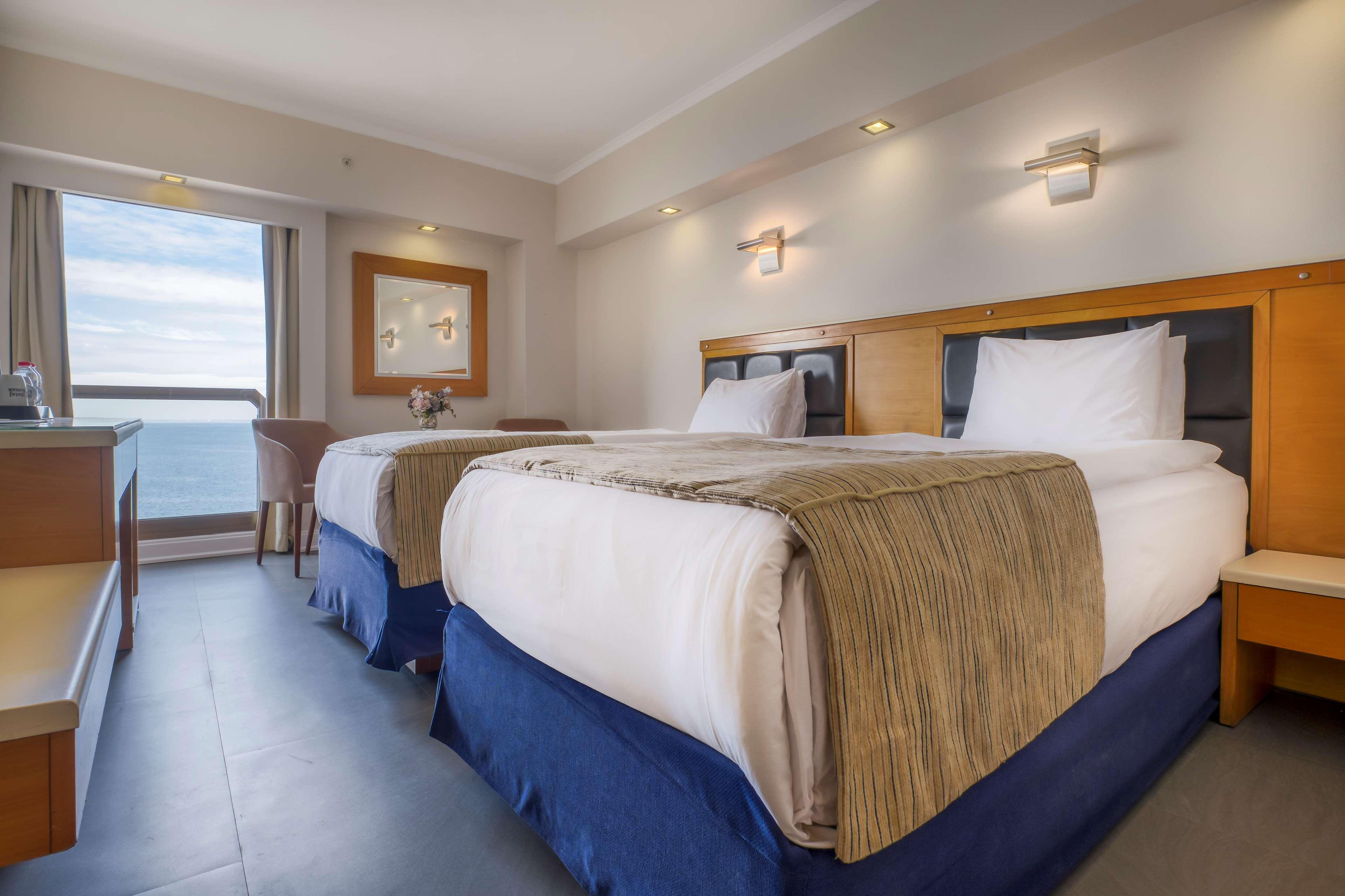 Best Western Plus Hotel Konak Izmir Exterior foto