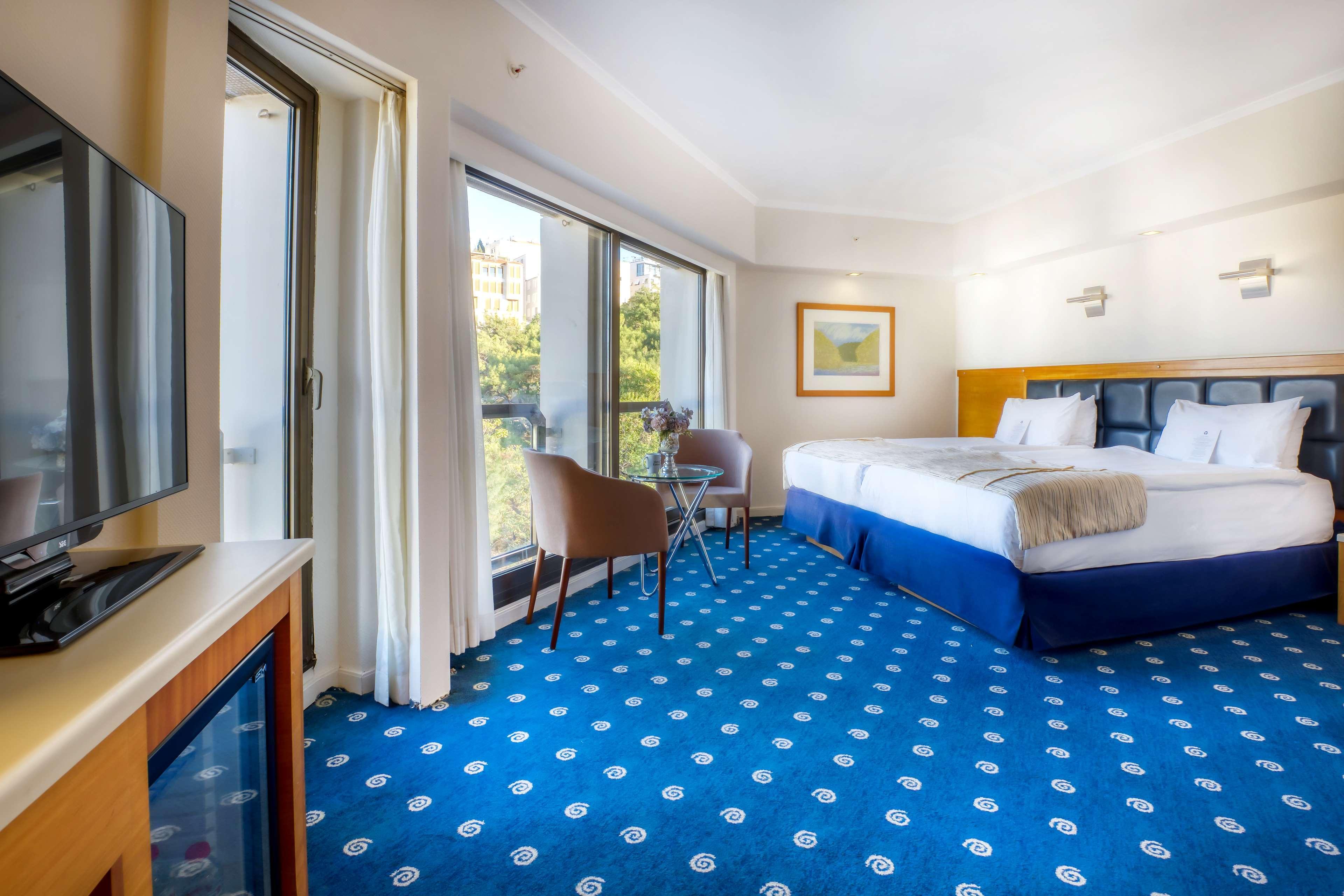 Best Western Plus Hotel Konak Izmir Exterior foto