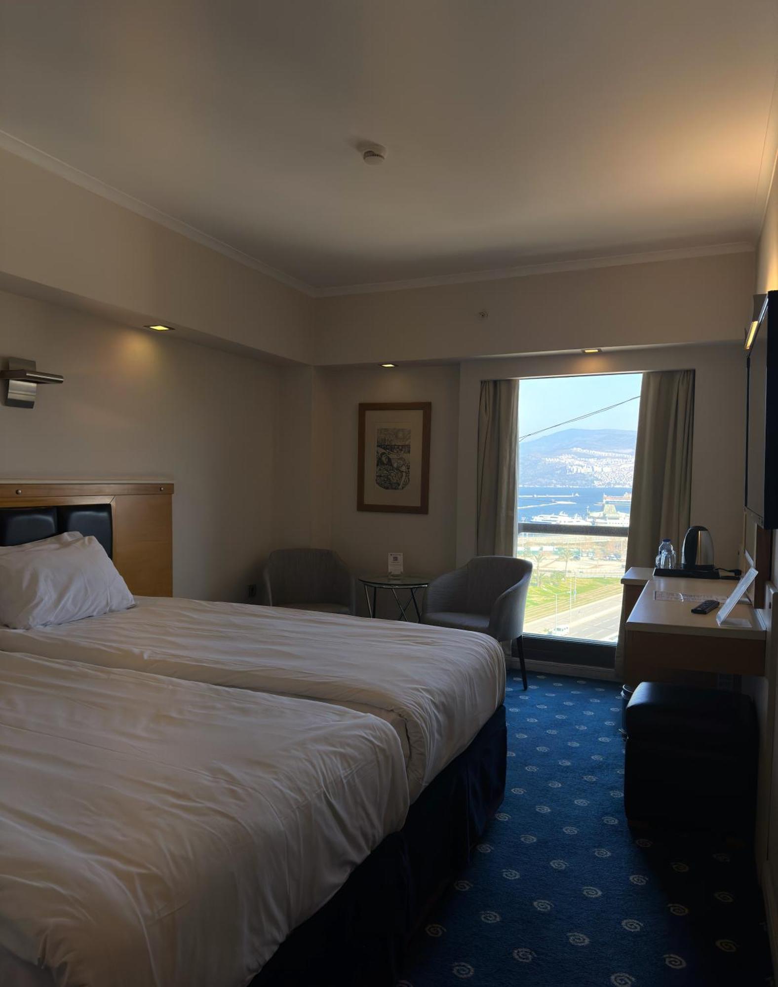 Best Western Plus Hotel Konak Izmir Exterior foto