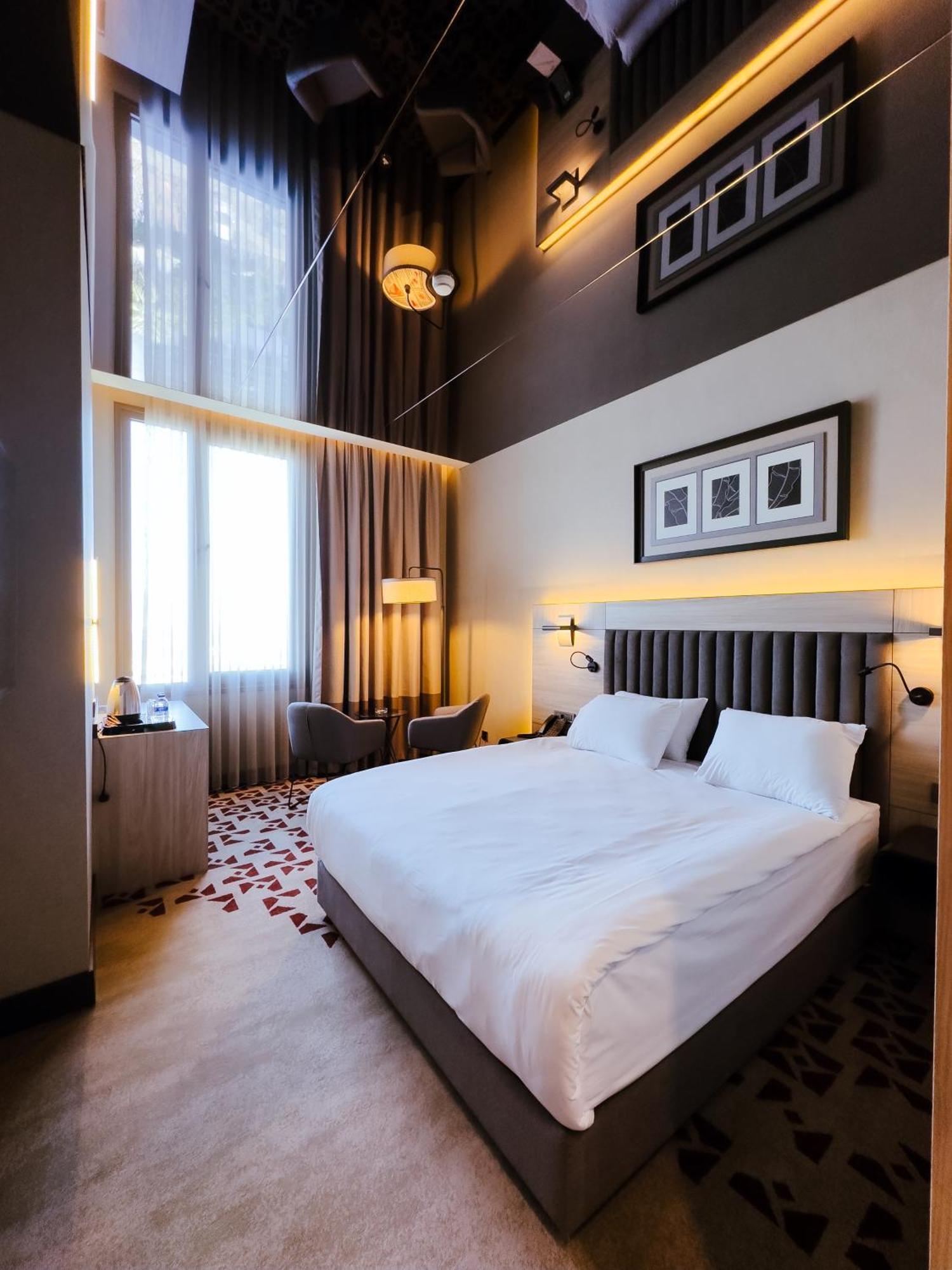Best Western Plus Hotel Konak Izmir Exterior foto