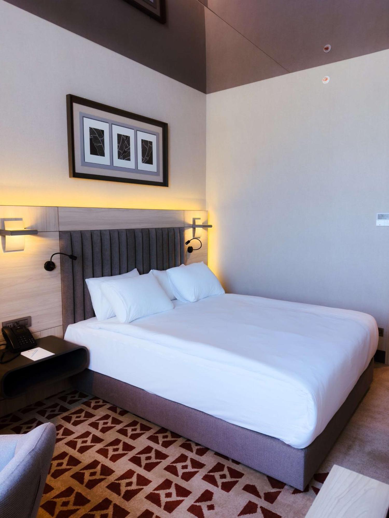 Best Western Plus Hotel Konak Izmir Exterior foto